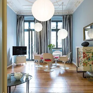 Apartment Brilliant, Berlin